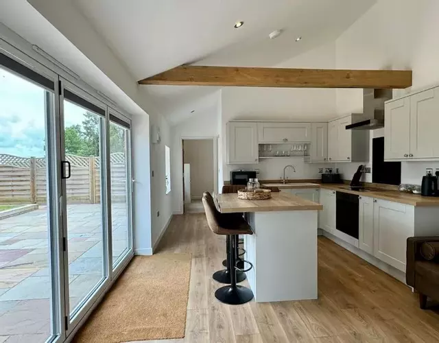 Apple Store- Countryside Apartment