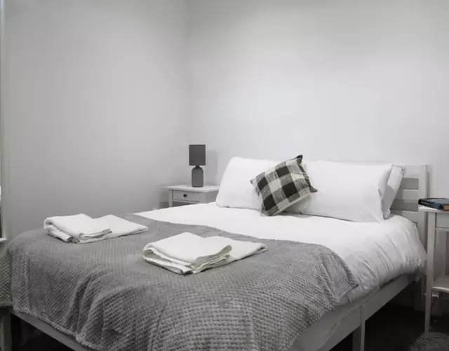 Didcot - Private Flat in Town Centre 15