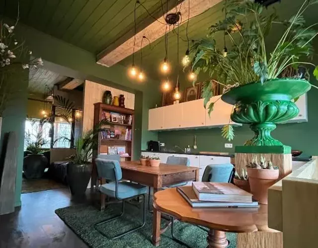 Plantkot -Boekenkot -Kunstkot en love kot