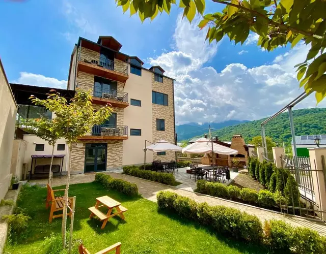 Aurelia Hotel & Restaurant