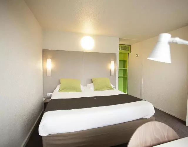 Brit Hôtel Dinan - Taden