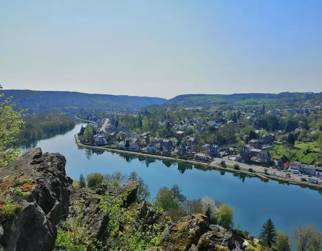 Perle d'Ô Gîte Nature Bien-Être, proche du bord de Meuse Namur et Dinant