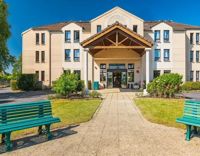 Best Western Hôtel Grand Parc Marne La Vallée