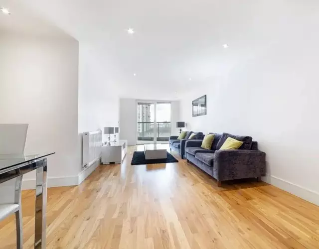 Stylish 1-Bedroom Apartment Near Canary Wharf, O2 Arena & ExCel - Excellent Transport Links