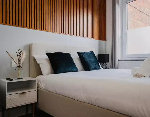 WNS Skylines Village