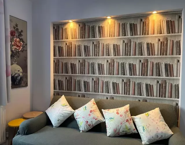 Lovely apartment near Gatwick airport