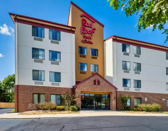 Red Roof Inn & Suites Dover Downtown