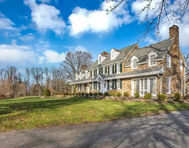 Chimney Hill Estate Inn