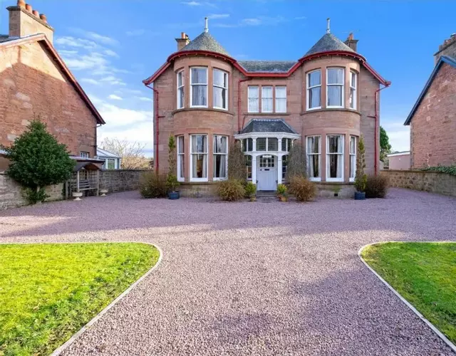 Gruinard Guest House