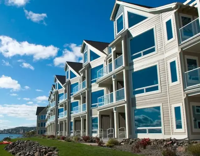 Beacon Pointe on Lake Superior