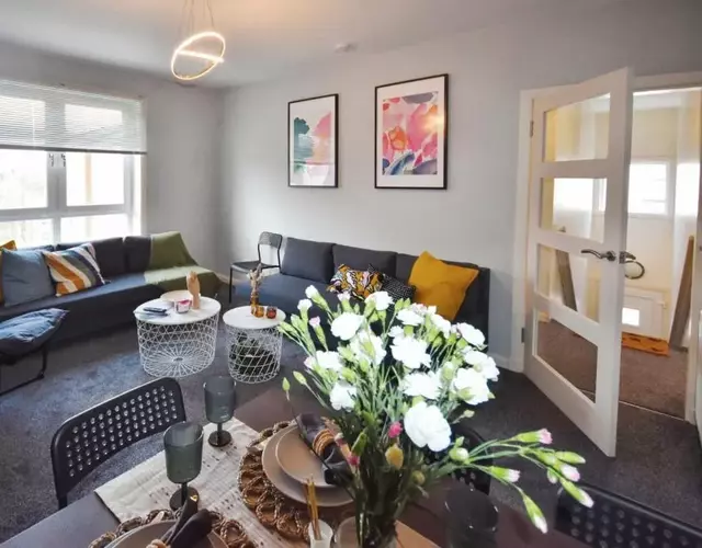 Glasgow Modern style home , separate entrance
