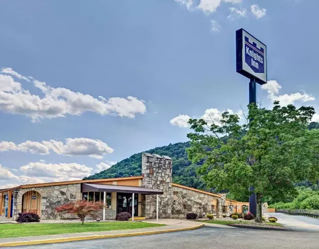 Knights Inn Charleston West Virginia
