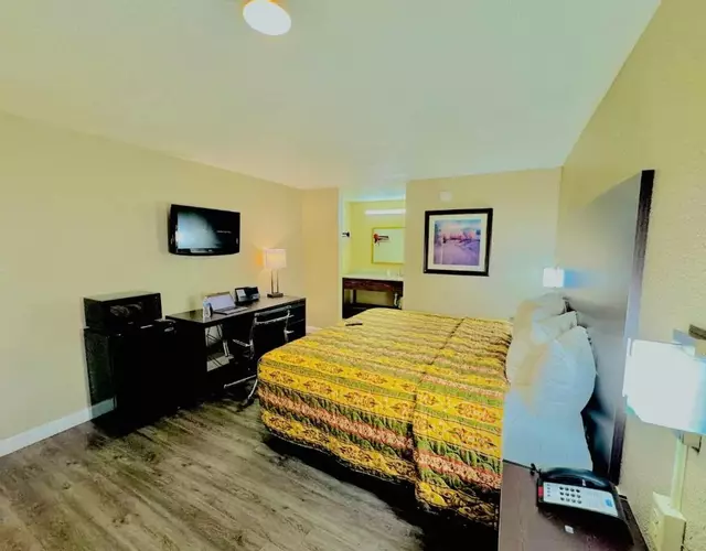 Rodeway Inn Expo Center