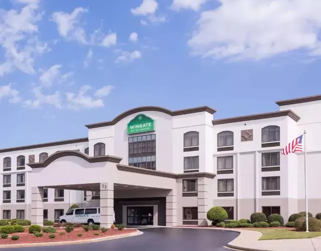 Wingate by Wyndham Greenville Airport