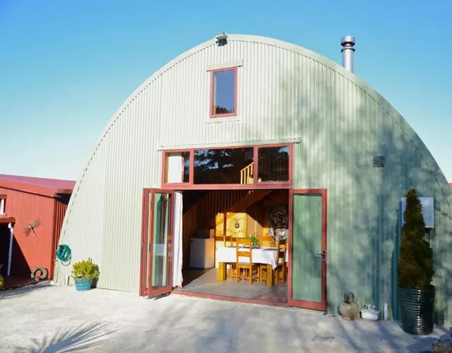 Barn Bed and Breakfast