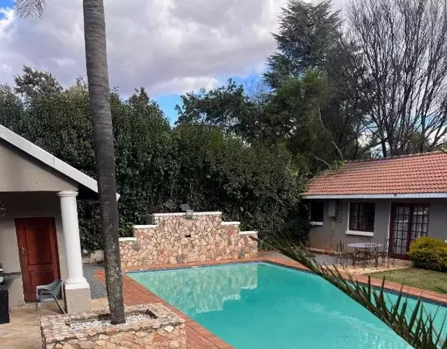 Dlodlongwana properties