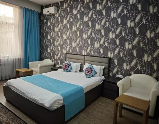 Baland Vatan Hotel