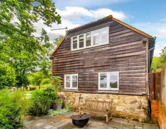Lovely Countryside Barn Conversion Cottage - Pass the Keys