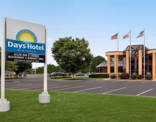 Days Hotel by Wyndham Allentown Airport / Lehigh Valley