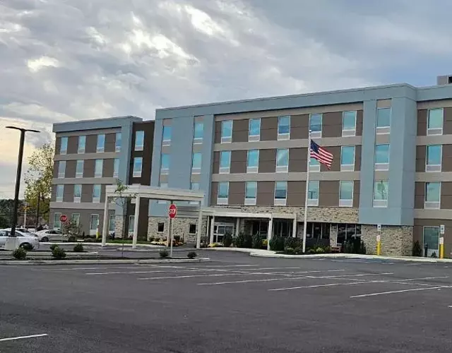Home2 Suites By Hilton Allentown Bethlehem Airport