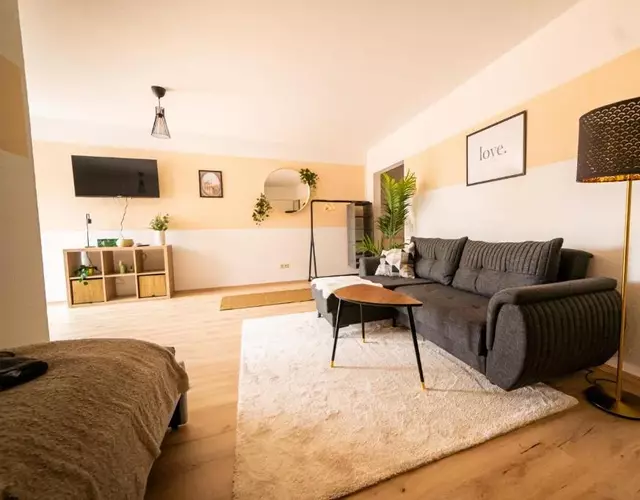 FullHouse - Eisenach - K70 Apartments - Elevator - Balcony - SmartTV