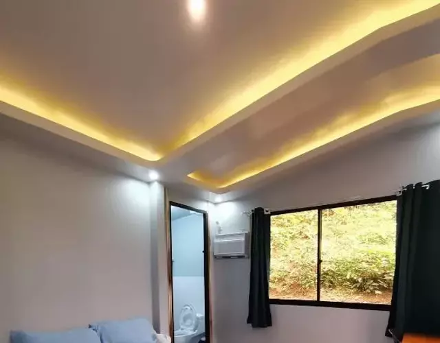 SandGrizz Tourist Inn