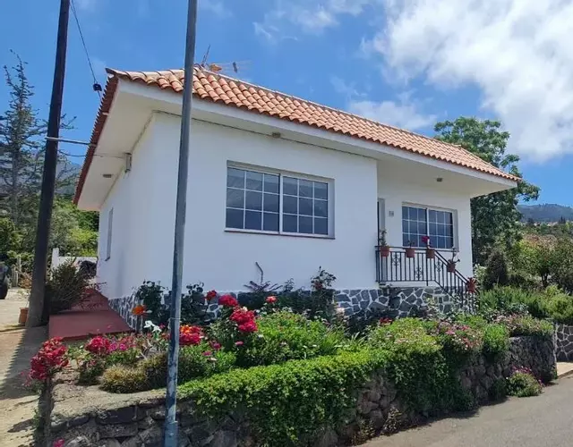 Vivienda Vacacional Lulu Tijarafe