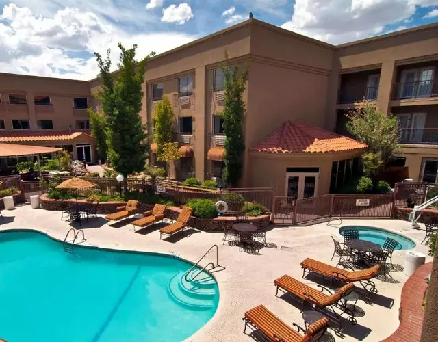 Radisson Hotel El Paso Airport