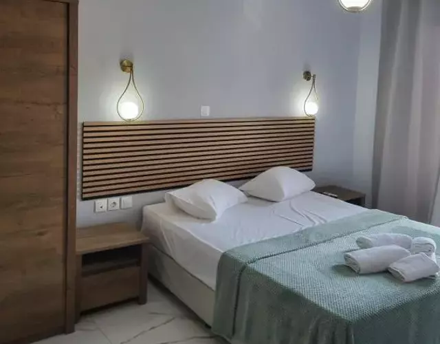 Diamond Piraeus Port