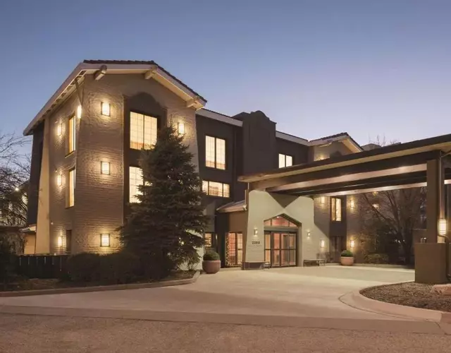 Country Inn & Suites by Radisson, Chicago-Hoffman