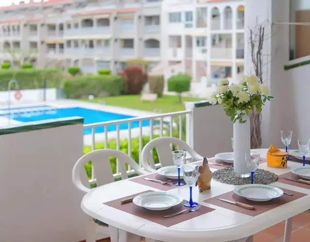 WELCS APARTAMENTO 243 EMP con terraza con vista