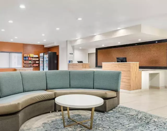 Best Western Carlsbad by the Sea