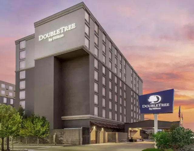 DoubleTree by Hilton Denver Cherry Creek, CO