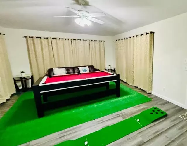Dreams Rentals 1