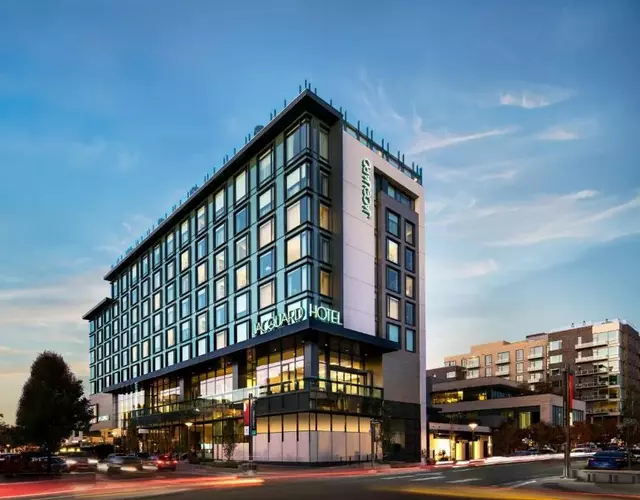 The Jacquard, Autograph Collection