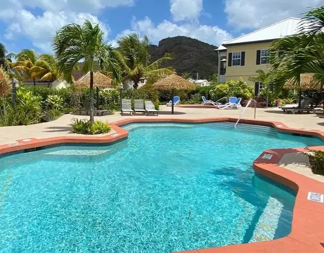Colibri Court Antigua