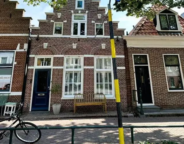 Beautiful entire house in the center