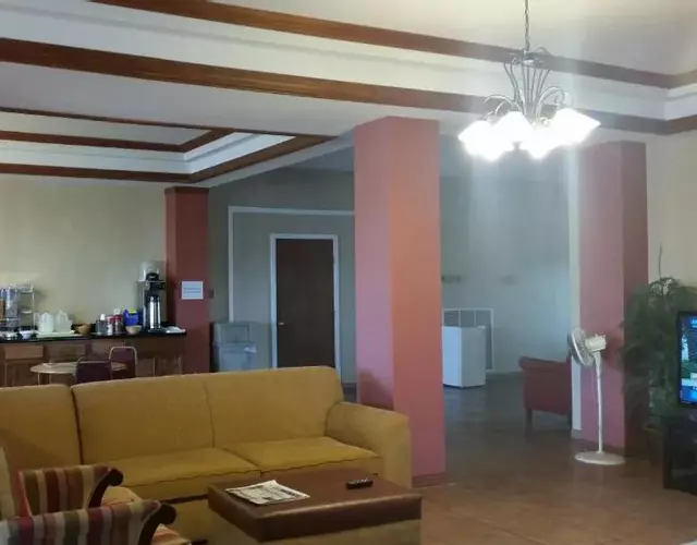 Executive Inn and Suites Waxahachie