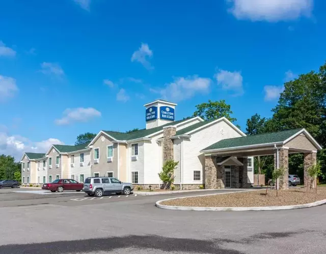 Cobblestone Hotel & Suites - Harborcreek