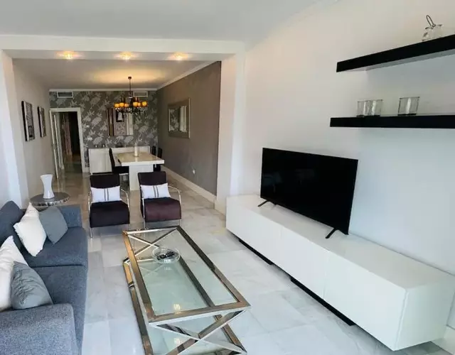 Room City Estepona Mirador