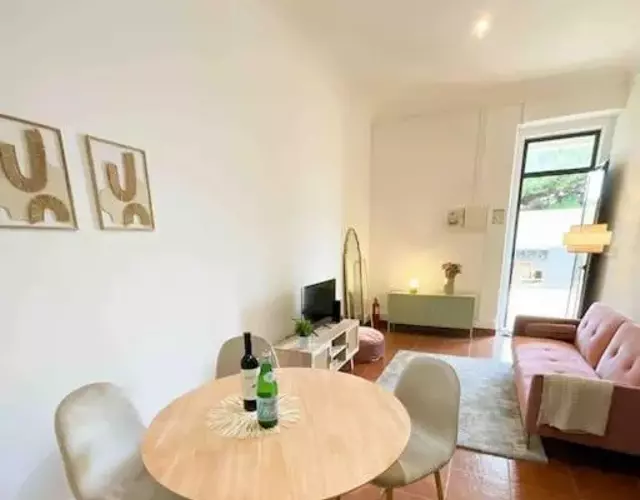 Beautiful Apartment near Carcavelos Beach