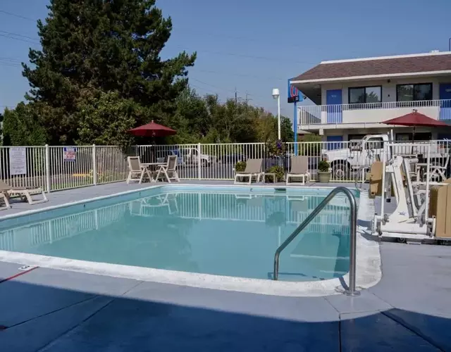 Motel 6-Springfield, OR - Eugene North
