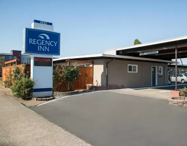 Regency Inn