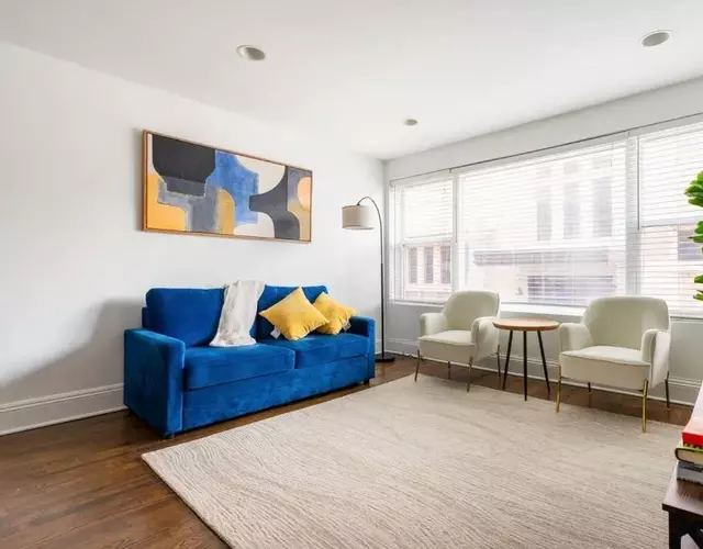 Apartment by the lake