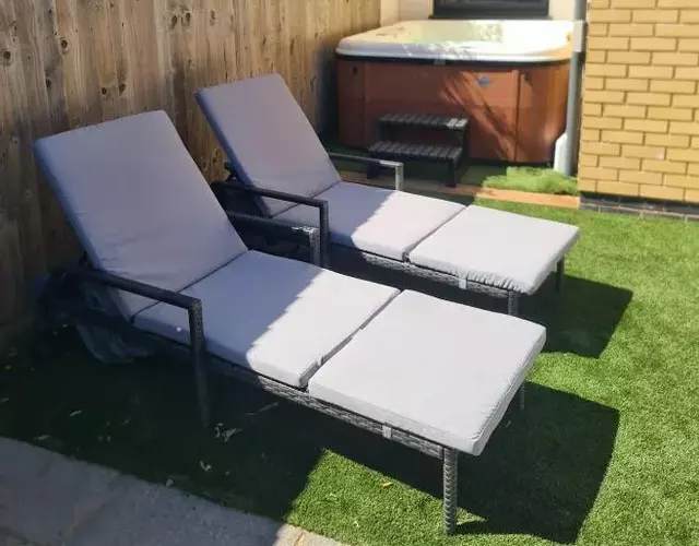 The Snuggery-Hot Tub-Parking-Eco