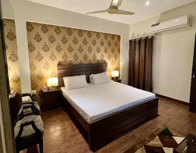 Lyallpur Home Stay