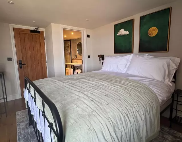 Stay at Plattens