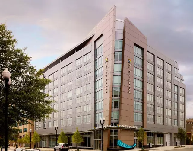 Hyatt Place Arlington Courthouse