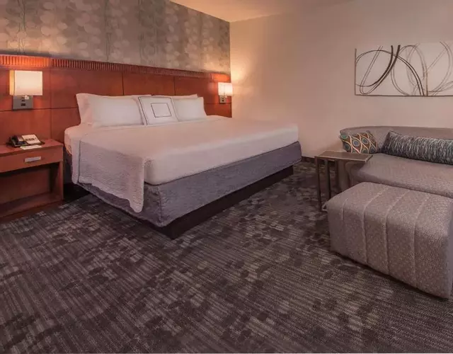 Sonesta Select Arlington Rosslyn