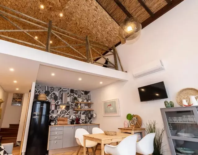 FARO DOWNTOWN STUDIOS